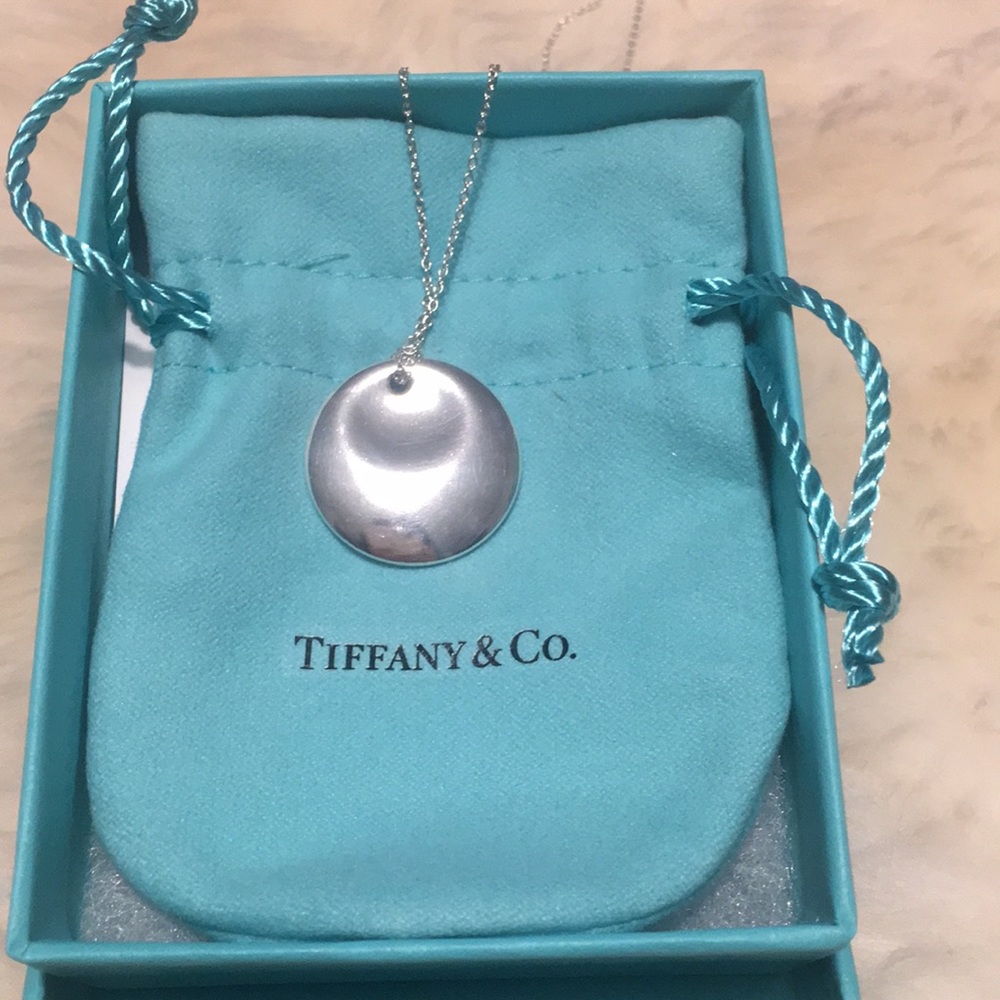 Tiffany round thumb print necklace medium